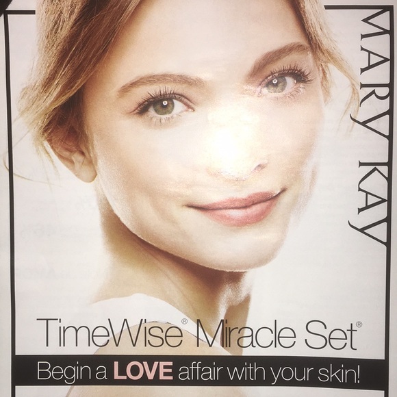 Mary Kay TimeWise Miracle Set - Picture 1 of 6